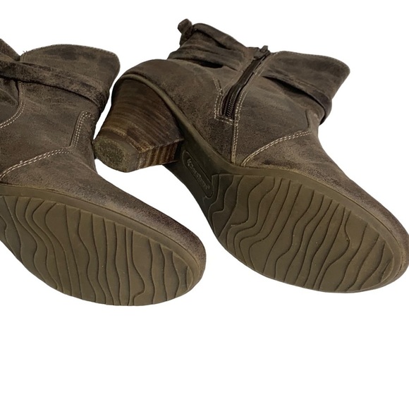 Bare Traps Like New Side Zip Distressed  Brown Ankle Boot 2” Stacked Heel Size 7 - Picture 12 of 12